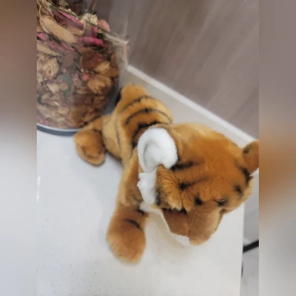 Douglas Cuddle Toys Stuffed Plush Animal Toy Tiger Cub Little - Picture 14 of 14